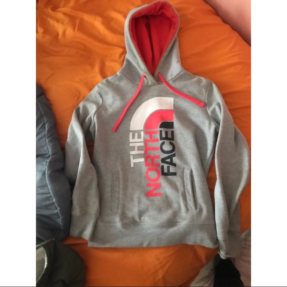The North Face Trivert pull over hoodie CORAL+Grey